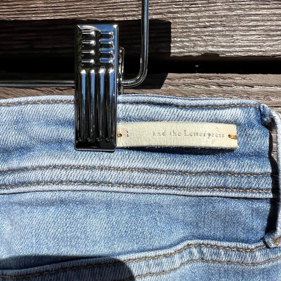 Anthropologie ‘Pilcro and the Letterpress’ ripped jean - Size W31 L26 - Picture 6 of 10